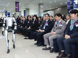 고양시, 대한민국 최대 미래기술 융합 전시회 ‘RAD KOREA WEEK 2025’개막 기사 이미지