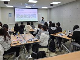 파주교육지원청, 학교 밖 교육 학점인정 과목 운영으로 고교학점제 밀착 지원 기사 이미지