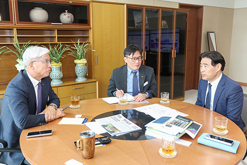 고양특례시의회 김운남 의장, 킨텍스 ‘횡단보도 조기 설치’ 건의